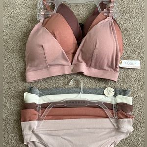 Super soft matching organic cotton bralette and underwear